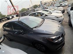 نيسان فيرسا